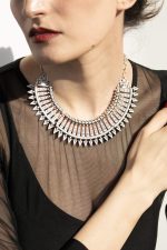 گردنبند ورشو طرح نگاره - Image 3